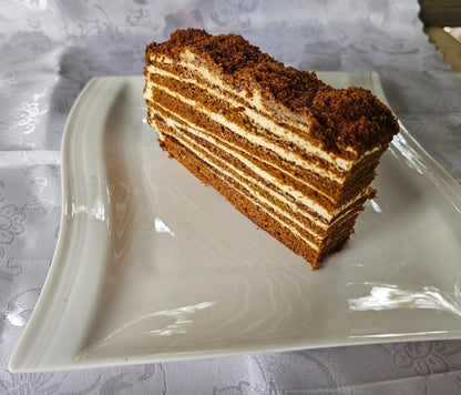 "Honey" cake